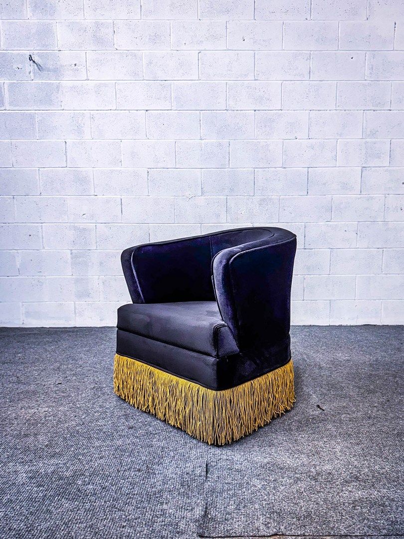 Fringe barrel chair nightclub furniture
