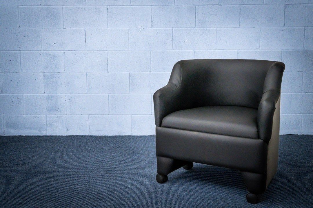 black and cream nightclub parlor chair